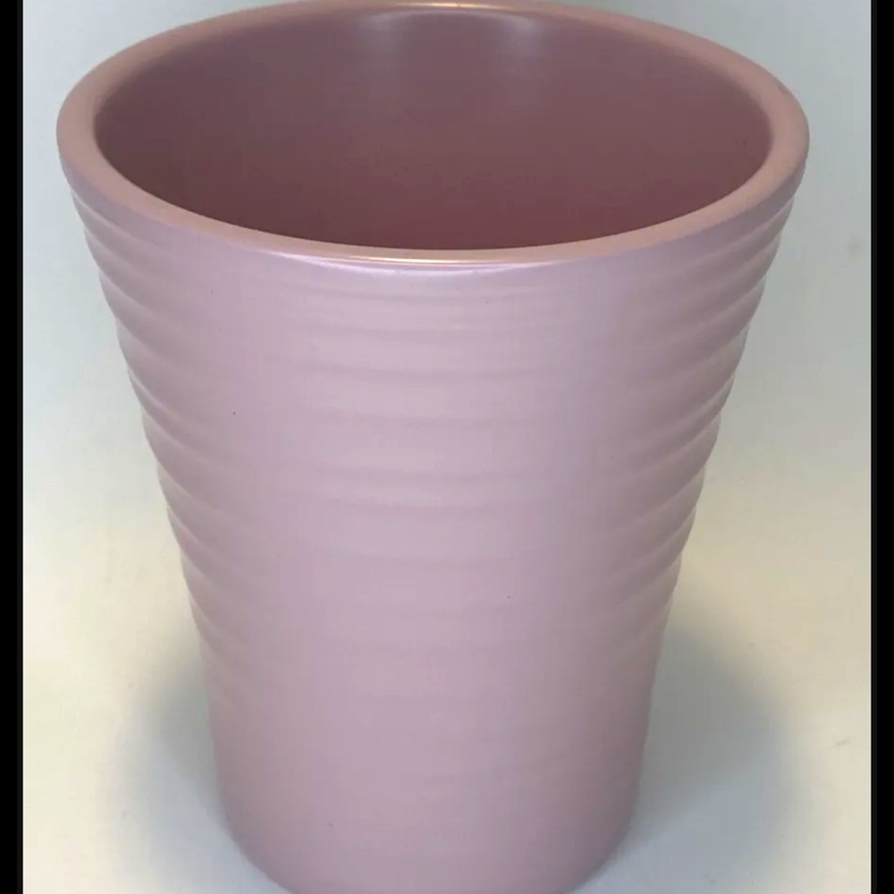 VASE PLANTER- made in Germany pink ribbed FLOWER vase 6.5” height 5” w ceramic